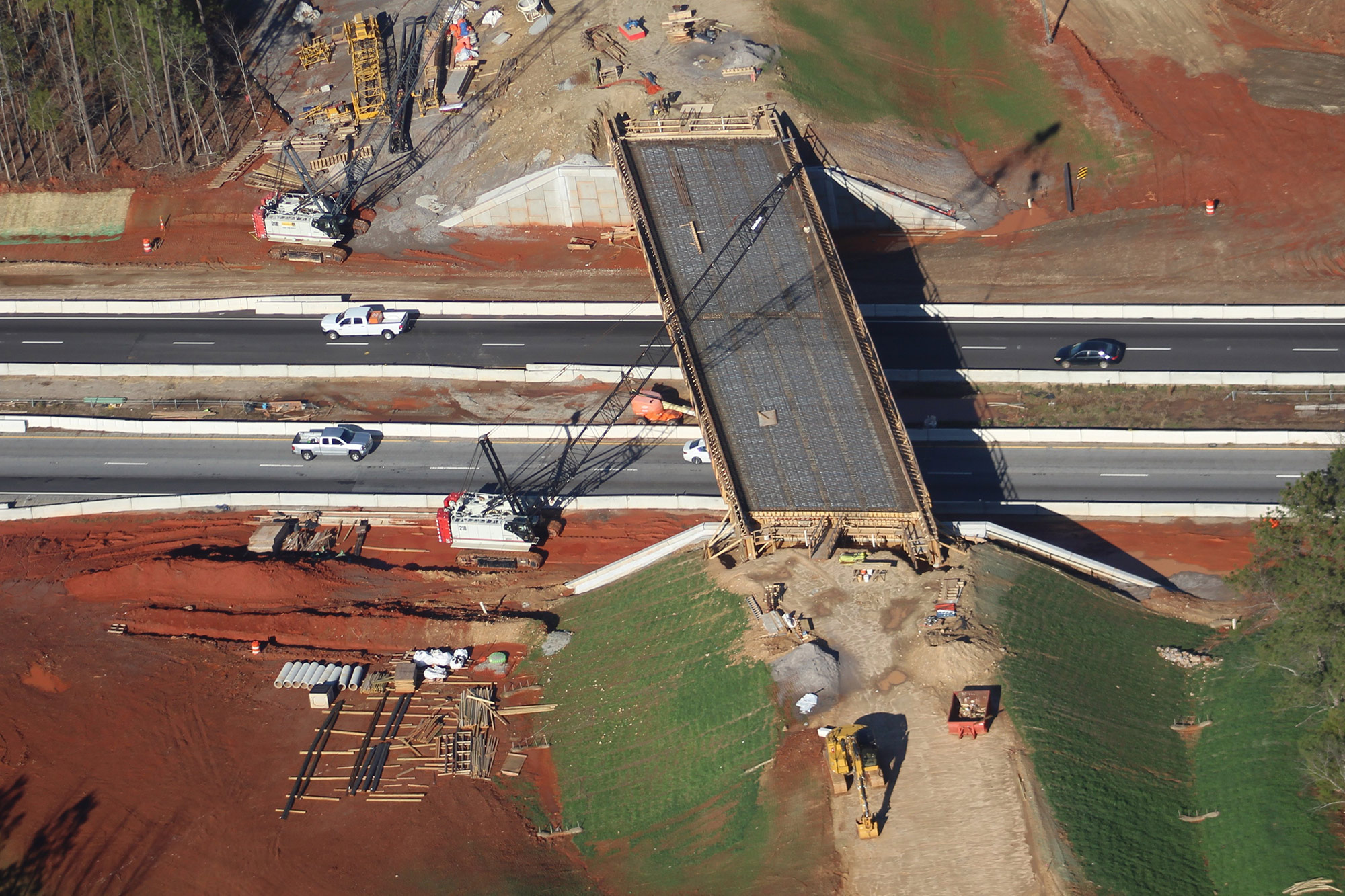 Aerial view of the Parr Road overpass bridge over I-26